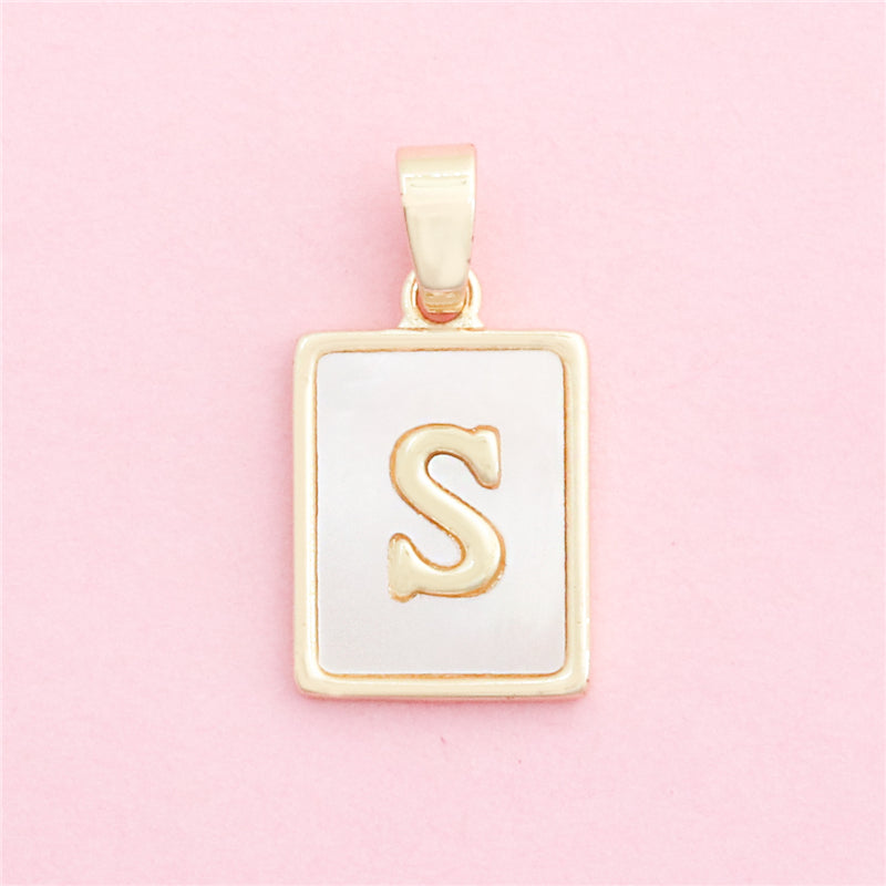 Acessórios de pingentes de amuletos de letra S de latão 12x18mm 10pcs