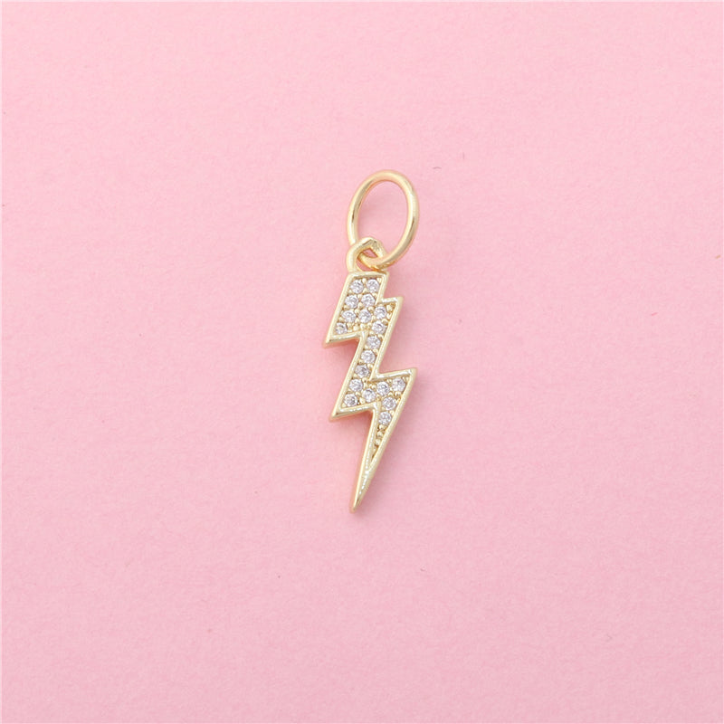 Breloques en Laiton Pendentifs Accessoires Forme de Foudre 7x20mm 10pcs