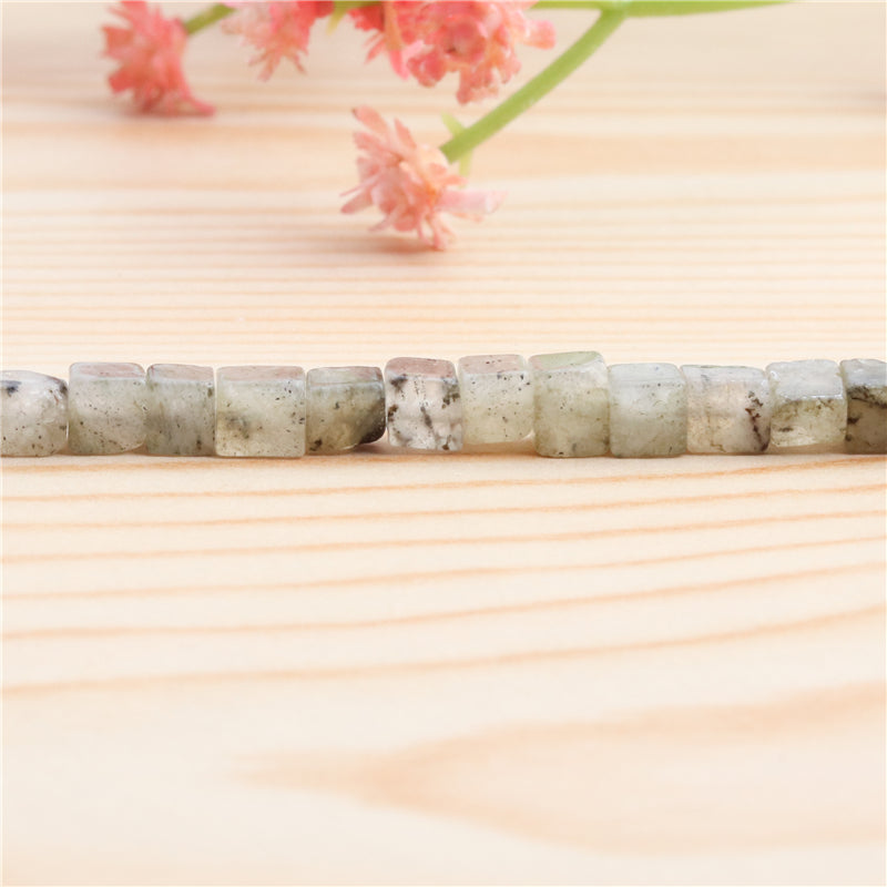 Натуральные бусины лабрадорит куб диаметр 4мм отв. 0.8мм примерно 90шт длина 39см