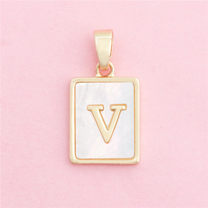 真鍮文字 V チャーム ペンダント アクセサリー 12x18mm 10個