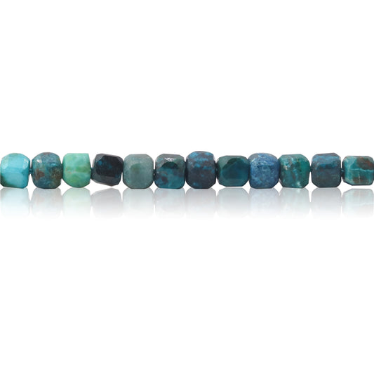 Perles Chrysocolle naturelles Cube facette 4mm trou 0.6mm environ 93pcs 39cm sur fil